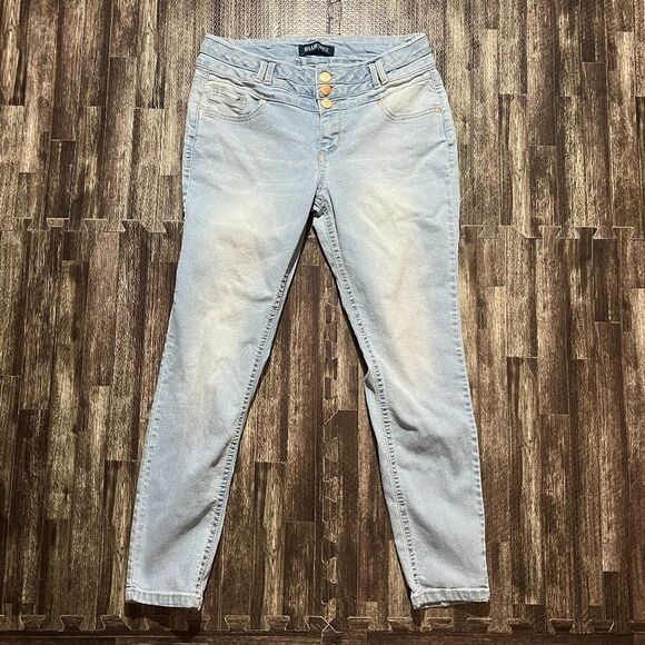 BLUE SPICE Juniors' High-Rise 3-Button Stacked Waist Skinny Jeans - Picture 1 of 4